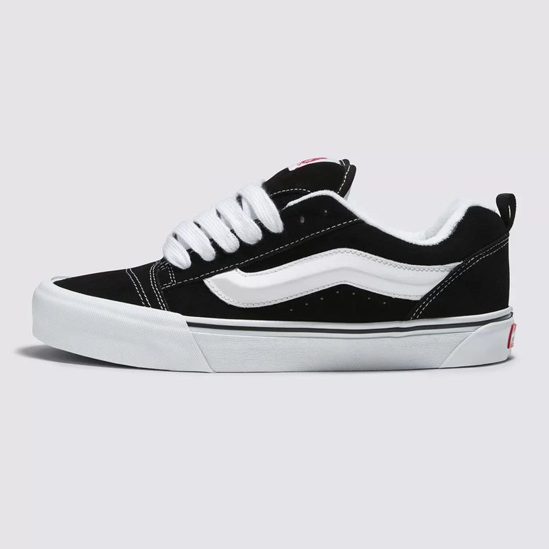 Tênis Vans Knu Skool Black True white