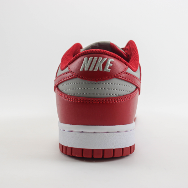 Tênis Nike Sb Dunk Low Red UNLV