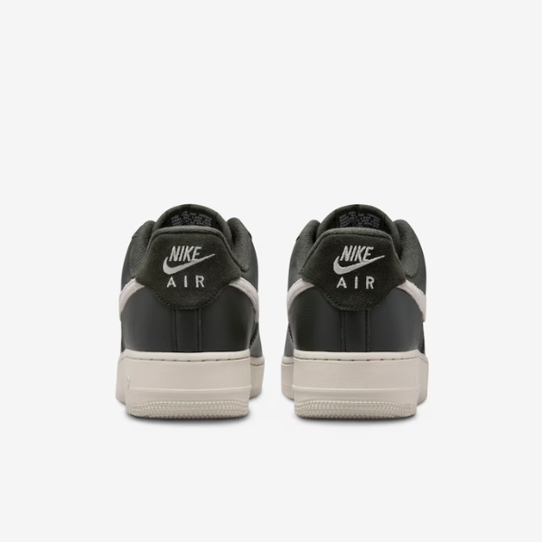 Tênis Nike Air Force 1 '07 Masculino