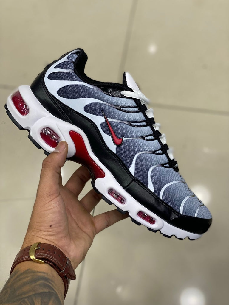 TÊNIS NIKE AIR MAX TN PLUS - CINZA VERMELHO